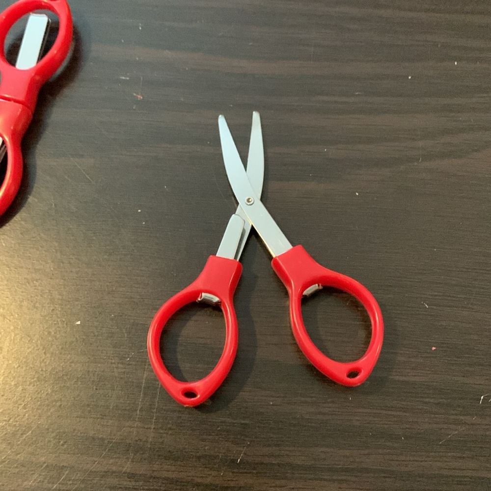 Folding Scissors - Picture 2 of 2